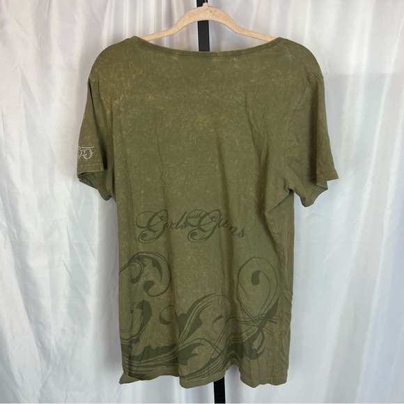 GWG Girls with Guns Green and Brown Deer T-Shirt, size 2X - Picture 7 of 8
